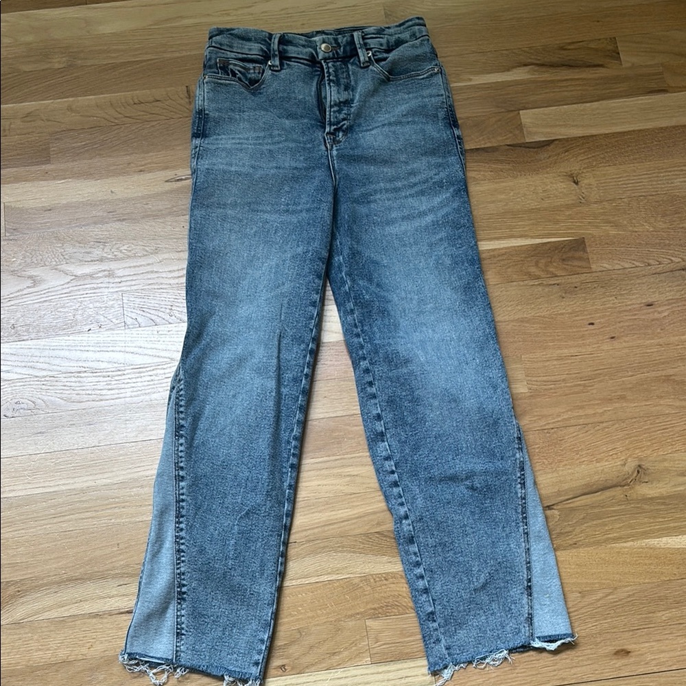Good American - Curve Pieced Raw Hem high waist ankle straight leg Jeans Indigo